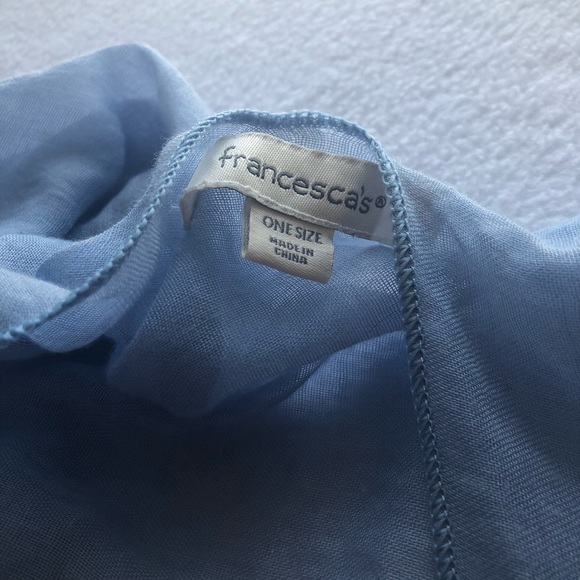 Francesca’s Floral Kimono - Picture 6 of 7